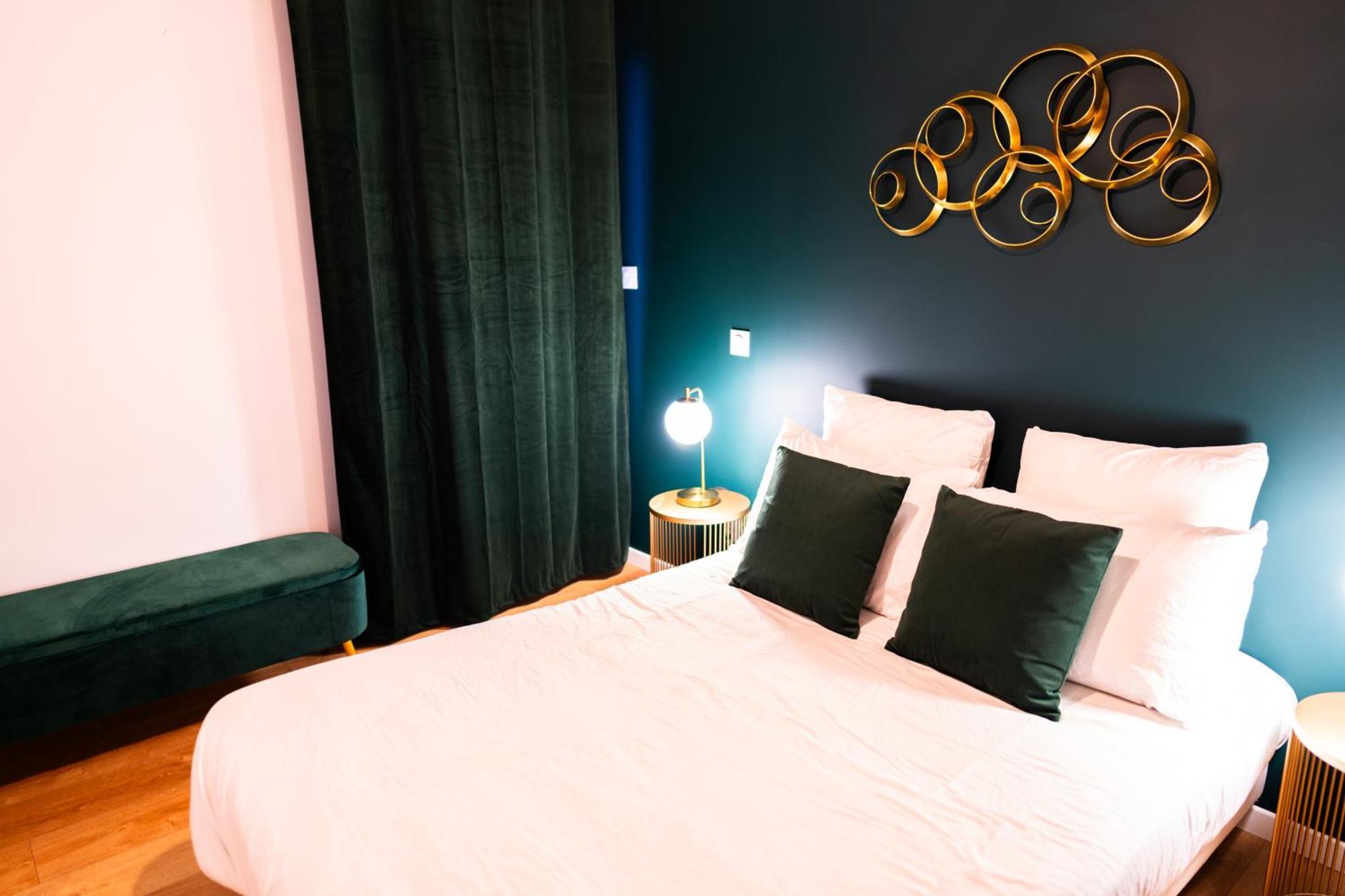 Grand Loft Familial 4 Chambres Avec Parking Prive Saumur Ngoại thất bức ảnh